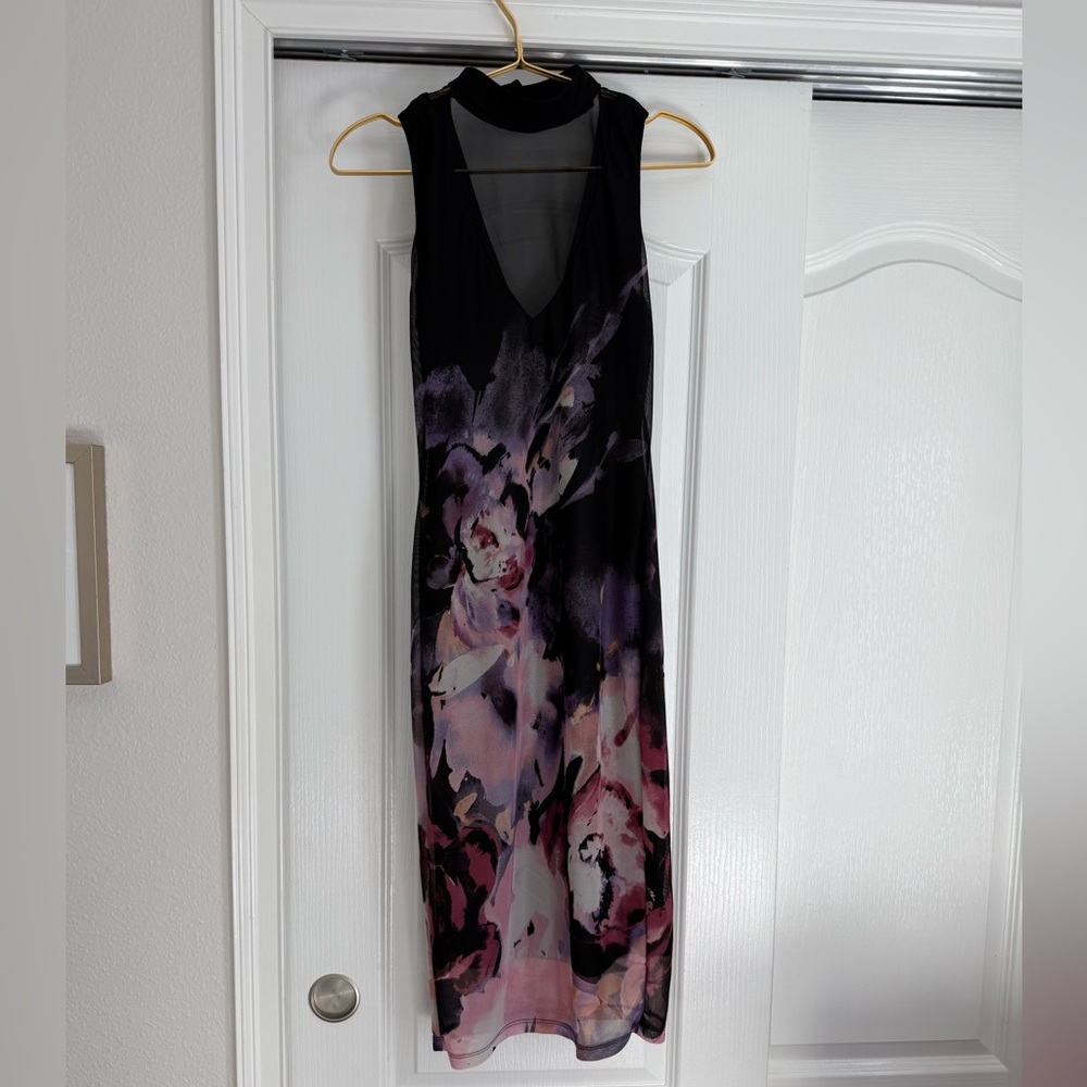 Venus Elegant Floral Sleeveless Dress